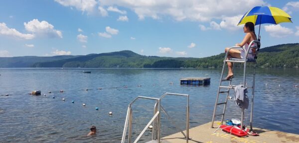 Résidents du Canton de Hatley, vous devrez payer 125$ par personne pour accéder la plage Pleasant View de North Hatley cet été