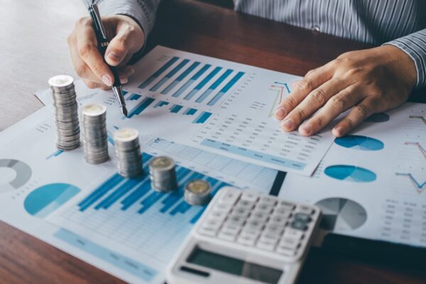 Gérer une municipalité, en quoi est-ce différent de gérer une entreprise privée?