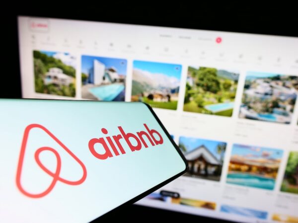 Est-ce que les Airbnb de North Hatley et des environs sont nuisibles?